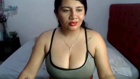Snapshot of sam_sexyy2 chatting on 11-14-25, 07:01 sam_sexyy2 online show from 11-14-25, 07:01
