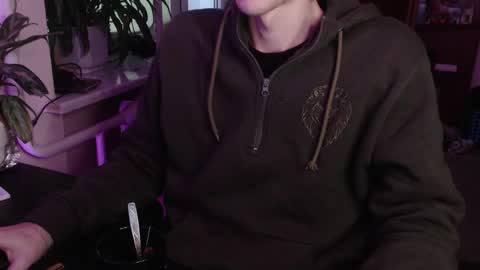 sam_skywalker online show from 11-25-25, 01:44