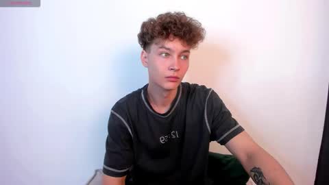 Snapshot of samanie_ chatting on 09-12-25, 09:53 Sam online show from 09-12-25, 09:53