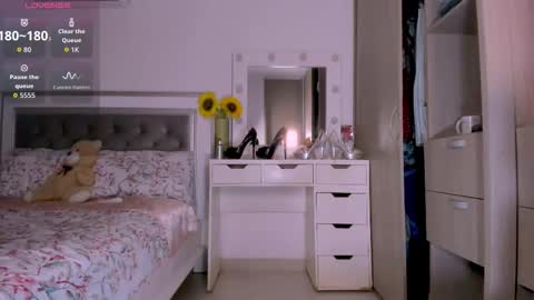 carolina online show from 02-11-26, 01:54