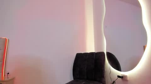 Snapshot of samanta_conner chatting on 04-15-26, 10:43 samanta_conner online show from 04-15-26, 10:43