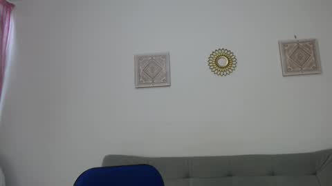 Snapshot of samanta_monroe4 chatting on 10-01-25, 06:14 samanta online show from 10-01-25, 06:14