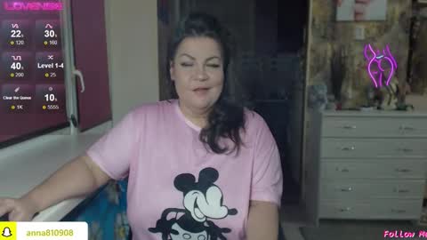 Snapshot of samanta_shy chatting on 12-02-25, 08:48 Marry online show from 12-02-25, 08:48