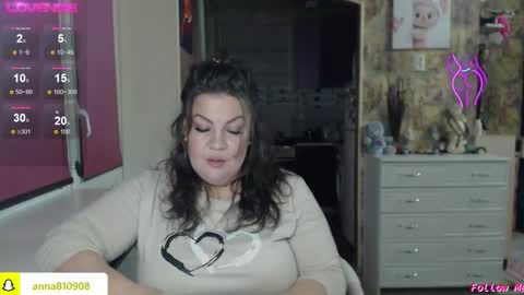 Snapshot of samanta_shy chatting on 12-05-25, 07:21 Marry online show from 12-05-25, 07:21