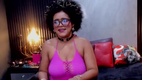 Snapshot of samantablake chatting on 04-23-26, 07:38 Samanta online show from 04-23-26, 07:38