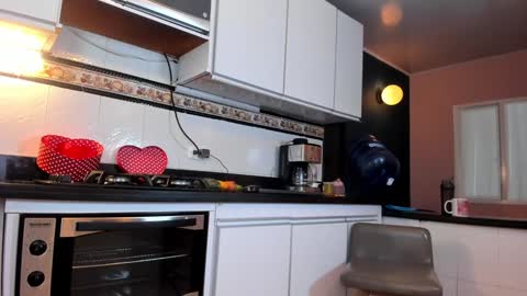 Samanta... online show from 02-01-25, 08:26