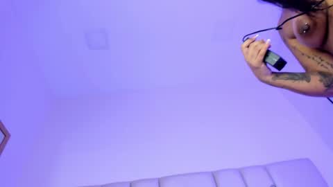 Snapshot of samantaramoos chatting on 12-04-25, 03:27 SAMANTA online show from 12-04-25, 03:27