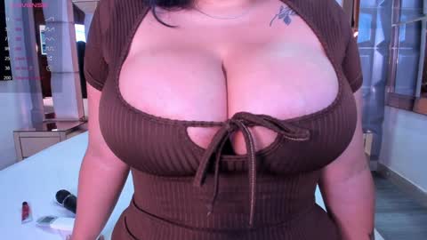 Snapshot of samantasm chatting on 01-16-25, 06:35 S A M A N T A online show from 01-16-25, 06:35