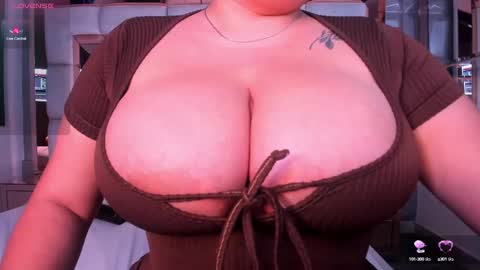 Snapshot of samantasm chatting on 02-19-25, 09:50 S A M A N T A online show from 02-19-25, 09:50