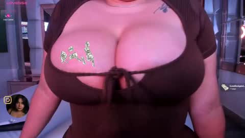 Snapshot of samantasm chatting on 02-25-25, 04:35 S A M A N T A online show from 02-25-25, 04:35