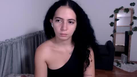 Snapshot of samantha2girl chatting on 02-13-26, 10:44 samantha online show from 02-13-26, 10:44