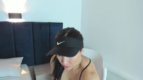 Snapshot of samantha__garcia chatting on 02-08-25, 02:49 Samantha online show from 02-08-25, 02:49