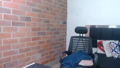 Snapshot of samantha__karolstone chatting on 05-04-26, 02:24 SAMANTHA online show from 05-04-26, 02:24
