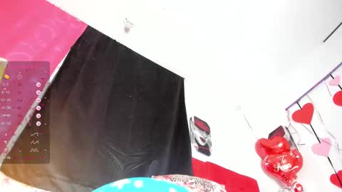  Samanthasmile  online show from 03-08-25, 10:02