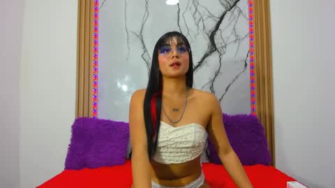 Snapshot of samantha_bunty chatting on 11-17-25, 07:08 Samantha Cosplay Fridays online show from 11-17-25, 07:08