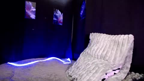 Snapshot of samantha_clariss chatting on 06-25-26, 05:12 samantha_clariss online show from 06-25-26, 05:12