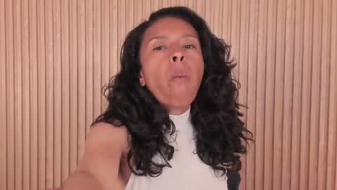 Snapshot of samantha_duart3 chatting on 07-11-26, 12:41 samantha_duart3 online show from 07-11-26, 12:41