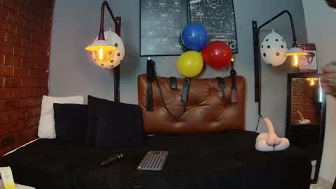 Snapshot of samantha_mature56 chatting on 07-02-26, 02:44 Sam online show from 07-02-26, 02:44