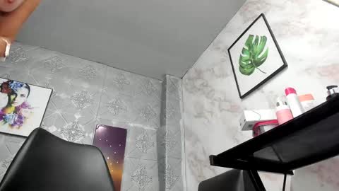 samantha_milfs online show from 03-06-25, 11:03