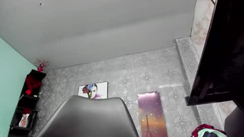 samantha_milfs online show from 03-08-25, 11:16