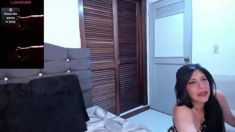 Snapshot of samantha_rosse01 chatting on 03-03-26, 05:30 Samantha online show from 03-03-26, 05:30