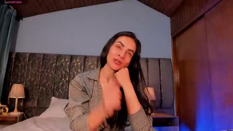 samantha_velle online show from 04-17-26, 01:19