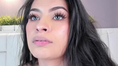  Samanthaa online show from 02-08-25, 09:46