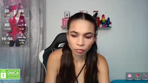 Snapshot of samanthaa_queen chatting on 06-10-26, 11:53 sam online show from 06-10-26, 11:53