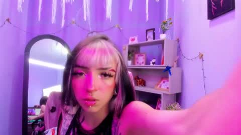 Samantha Smitth online show from 03-17-26, 03:44