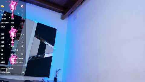 Snapshot of samanthaferrer chatting on 12-15-24, 12:51 Samantha Ferrer online show from 12-15-24, 12:51