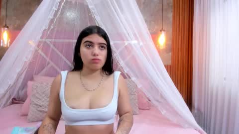 Snapshot of samanthafooxx chatting on 02-01-25, 12:58 Samantha online show from 02-01-25, 12:58