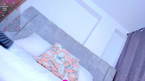 V A  N E S S A  online show from 01-23-25, 11:05