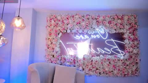 Samantha Klein online show from 09-15-25, 12:32