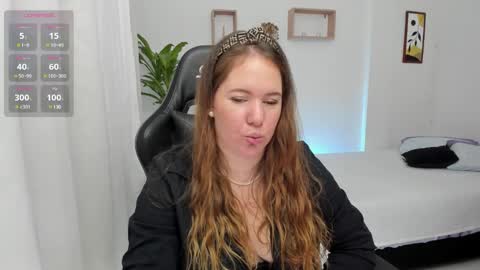 Samantha samy online show from 12-31-24, 01:36