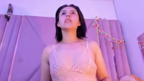 Snapshot of samanthamoonsx chatting on 06-21-26, 10:12 Samantha online show from 06-21-26, 10:12