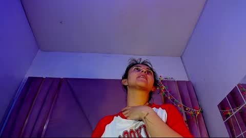 Snapshot of samanthamoonsx chatting on 07-13-26, 05:38 Samantha online show from 07-13-26, 05:38