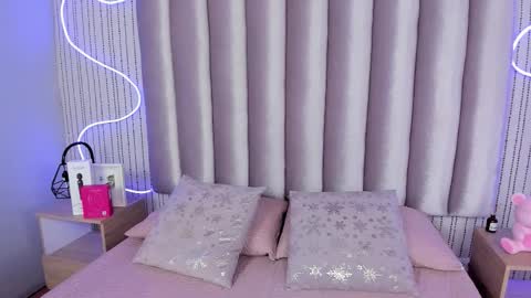 Alejandra  online show from 01-14-26, 12:33