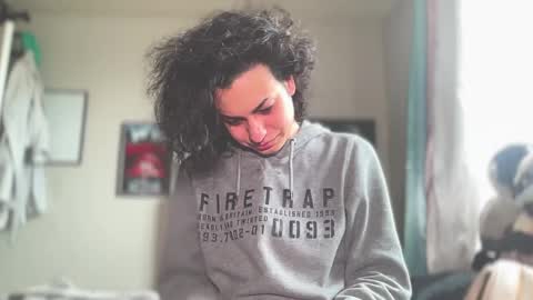 Samantha SayTen online show from 02-19-25, 01:39