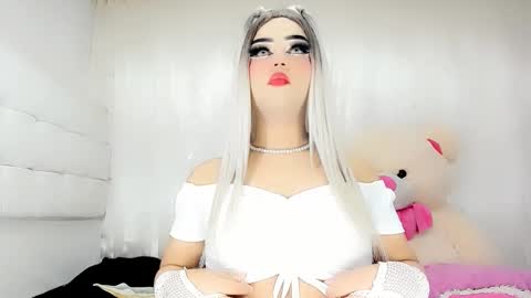 Snapshot of samanthax_xissadora1 chatting on 02-06-25, 07:45 samanthax_xissadora1 online show from 02-06-25, 07:45