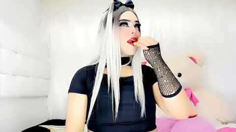 samanthax_xissadora1 online show from 02-07-25, 10:08