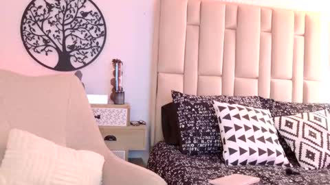 Snapshot of samanthaxmami chatting on 05-08-26, 07:52 Samixmami online show from 05-08-26, 07:52