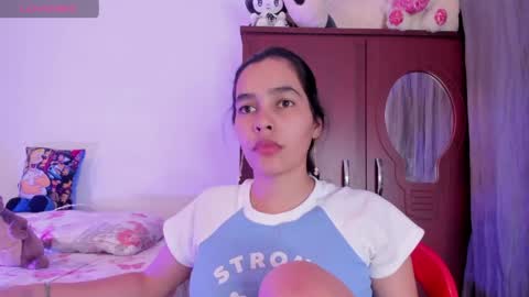 Snapshot of samara_jonnes_ chatting on 05-22-26, 04:41 Samara is my name a pleasure delighted that you are here leave your thumb up it is important to me online show from 05-22-26, 04:41