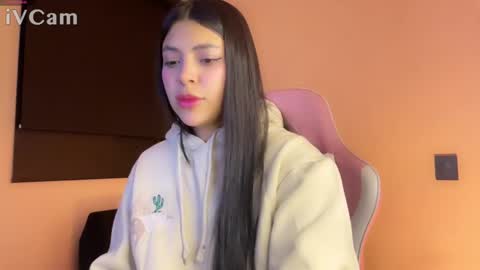 Snapshot of samara_lam chatting on 02-26-25, 11:20 Sammy online show from 02-26-25, 11:20