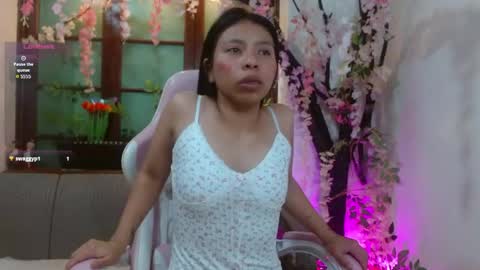 Snapshot of samara_selene chatting on 05-30-26, 03:58 SAMARA online show from 05-30-26, 03:58
