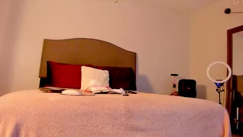 Yaya online show from 11-03-25, 04:03