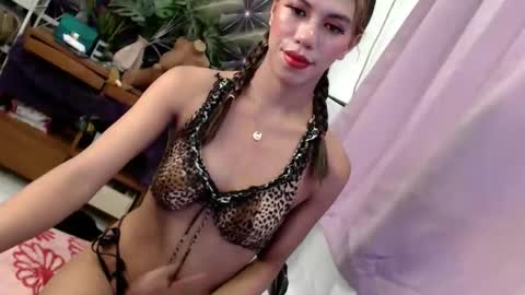 samatha_6969 online show from 04-13-26, 10:32