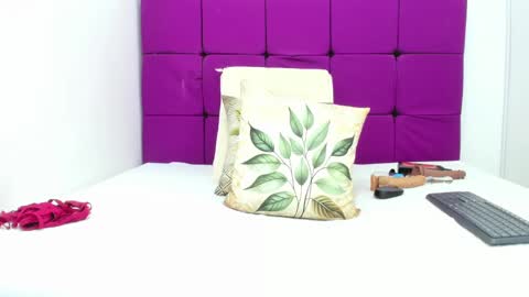 Snapshot of samay_sex18 chatting on 02-06-25, 03:52 samay_sex18 online show from 02-06-25, 03:52