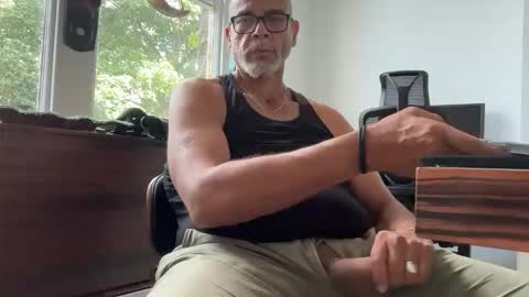 Sam online show from 05-26-26, 04:03