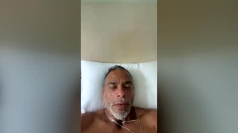 Sam online show from 06-20-26, 09:23
