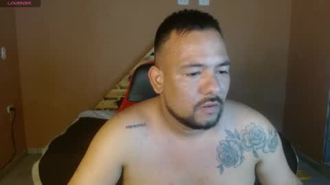 Snapshot of samdread chatting on 02-17-26, 11:33 SAM DREAD online show from 02-17-26, 11:33